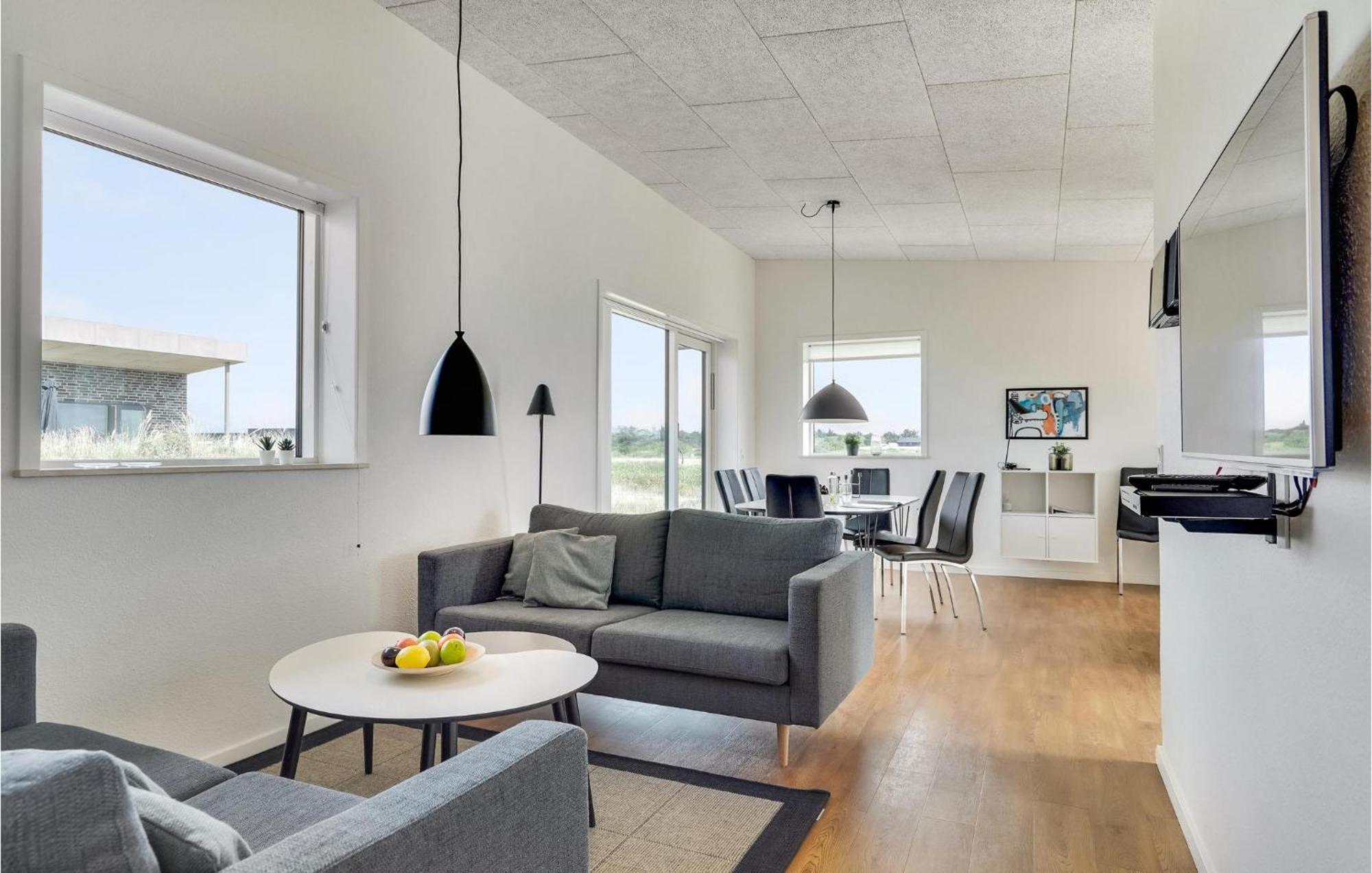 Gorgeous Home In Ringkobing With House A Panoramic View Søndervig Buitenkant foto